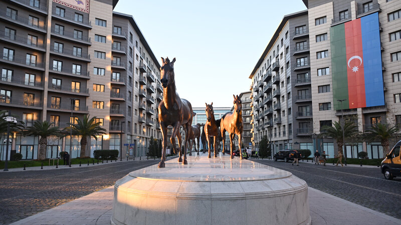 Prezident Ilham Eliyev &ldquo;Baki Ag Seher&rdquo;de olub