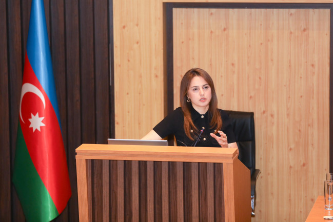 AQTA resmisi: Elektron siqretlerdeki formaldehidin hecmi tehlukeli islerde oldugundan 20 defe coxdur