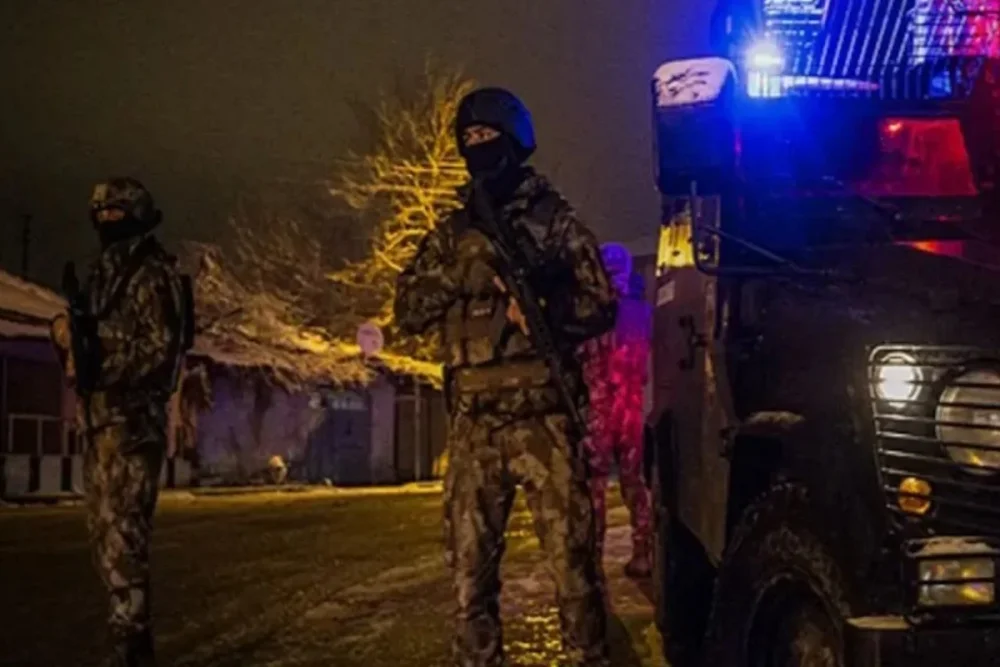 Turkiyede ISID-e qarsi emeliyyatda 3 polis emekdasi sehid olub, 6 terrorcu zerersizlesdirilib&nbsp;