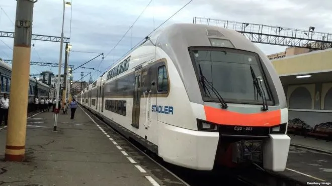 Baki-Agstafa-Baki istiqametinde elave qatar reysleri teyin edilib