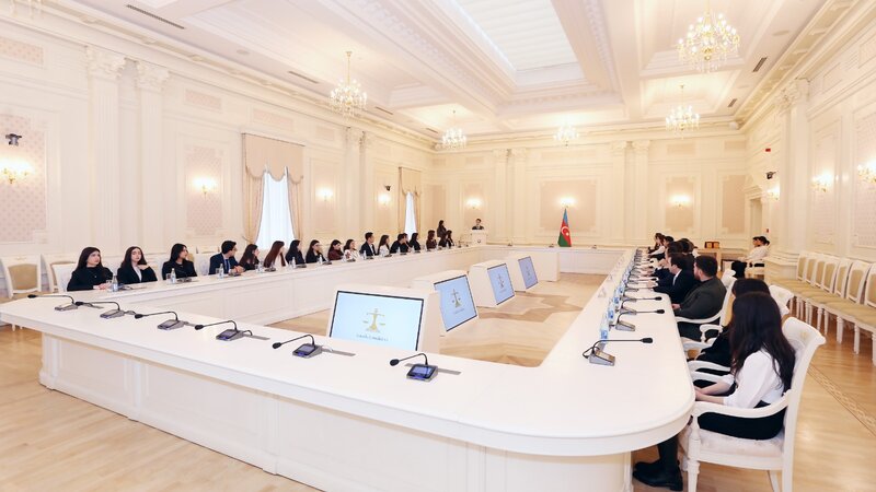 Ali Mehkemede Femida konulluleri ile gorus kecirildi - FOTO