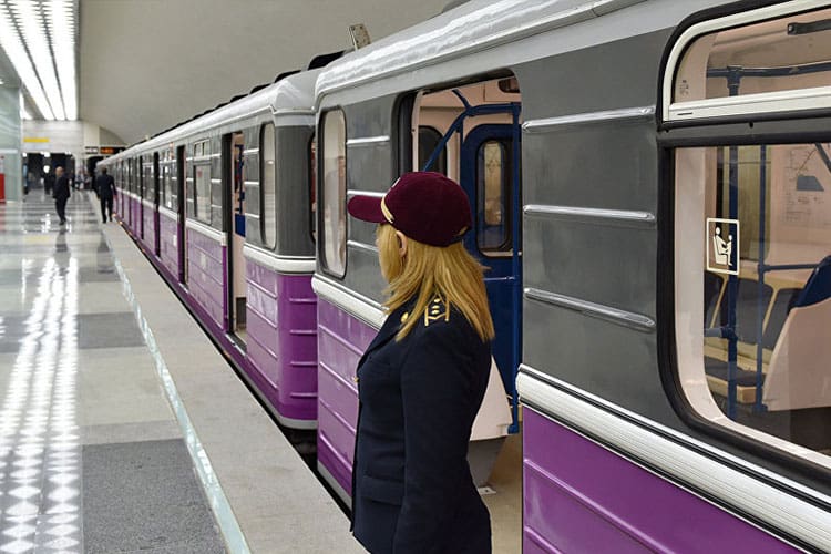 "Baki Metropoliteni"nde iscilerin ixtisarina baslanilib