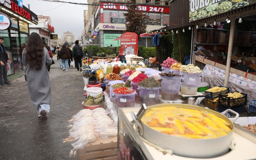 AQTA qanunsuz kuce satisina qarsi reyd kecirdi - Noqsanlar askarlandi (VIDEO)
