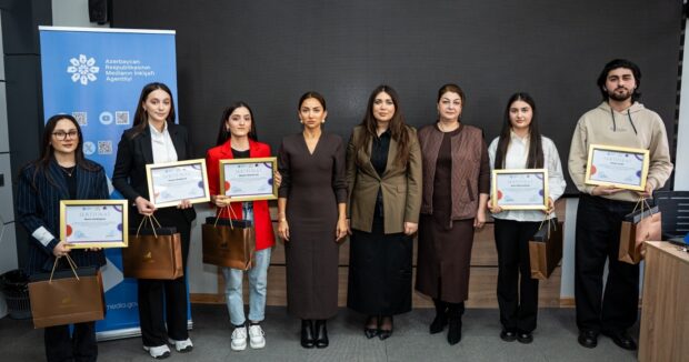 &ldquo;Kreativ Media &ndash; Baki&rdquo; mezmun musabiqesinin qalibleri mukafatlandirilib -FOTOLAR