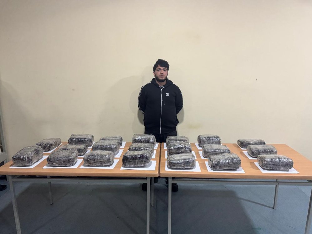 Kulli miqdarda narkotik vasitenin olke erazisine kecirilmesinin qarsisi alinib