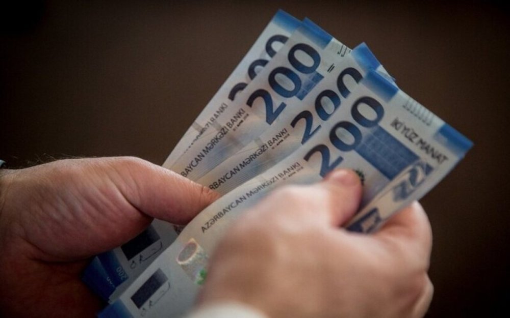 Azerbaycanin dovlet borcu aciqlandi