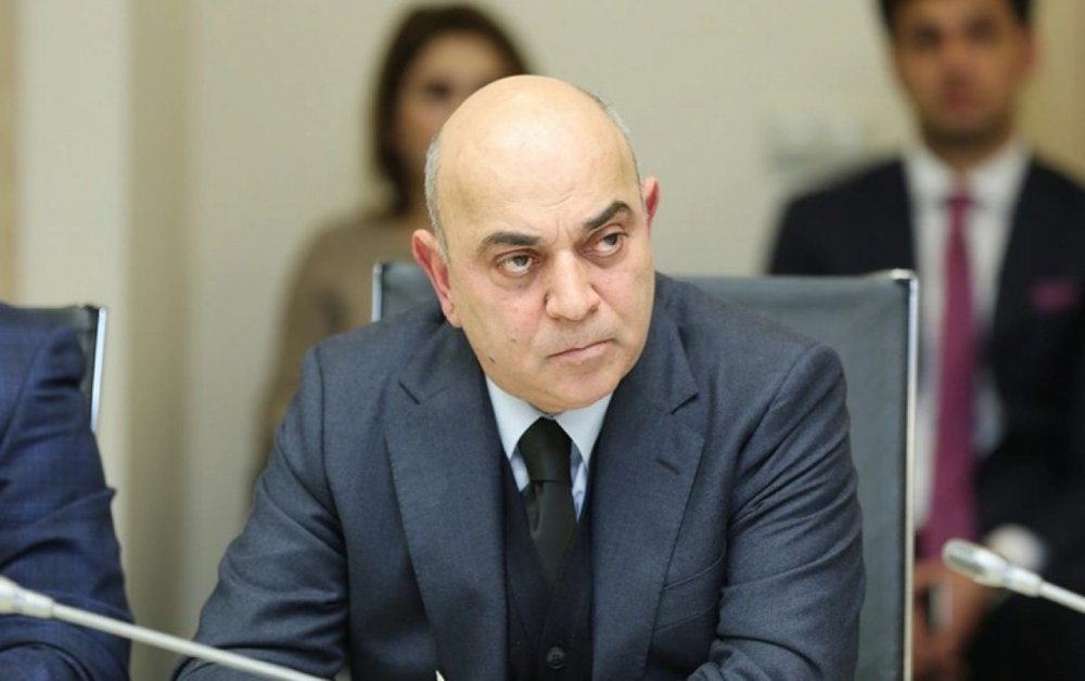 ADY-nin sedr muavini vezifesinden azad edildi