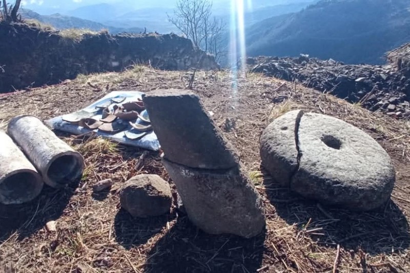 Arxeoloji abidede qanunsuz qazinti isleri aparan sexsler mesuliyyete celb edildi