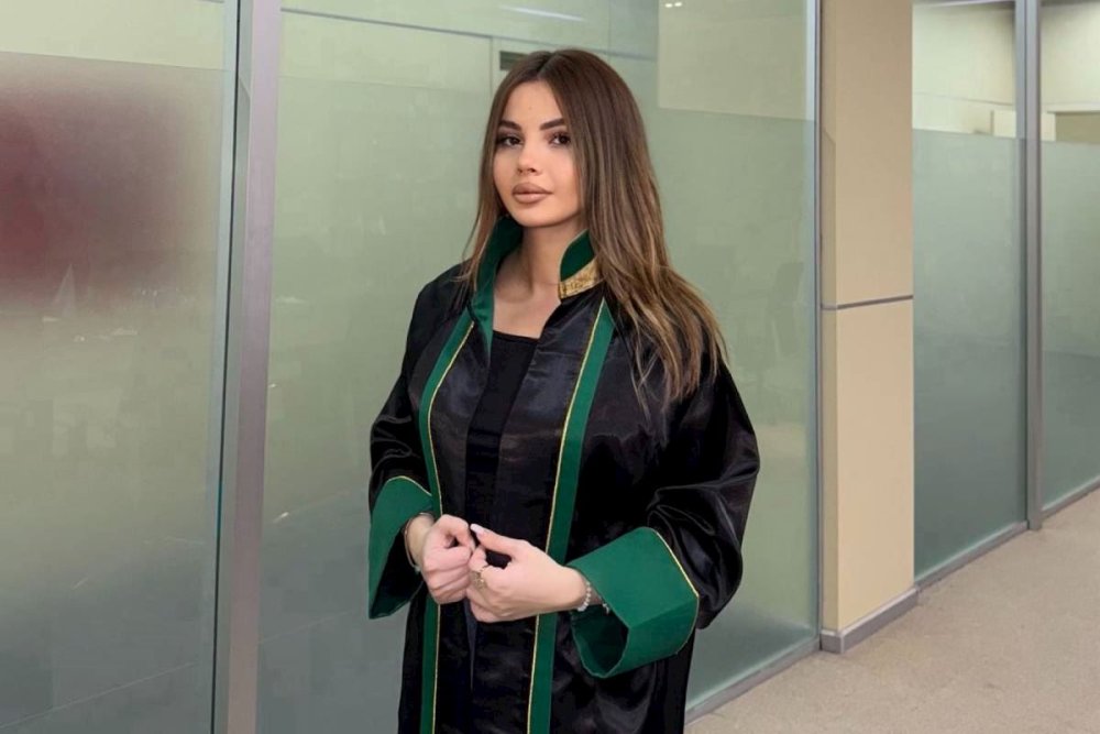 Bank xeberiniz olmadan masininizi sata biler?&nbsp;&mdash; Borclularin mutleq bilmeli oldugu faktlar: Vekille musahibe (FOTO)