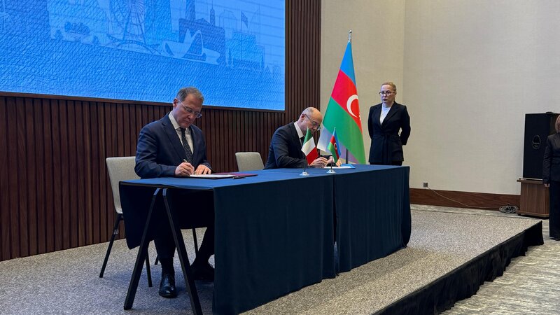 Azerbaycan&ndash;Italiya Hokumetlerarasi Komissiyasinin VI iclasinin protokolu imzalandi