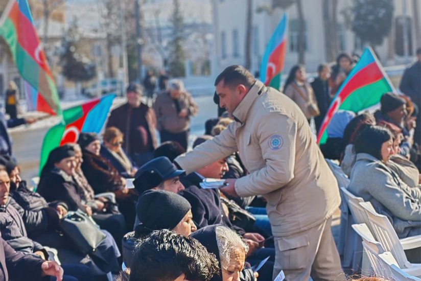 ANAMA Xankendiye kocen sakinlere maariflendirme tedbiri kecirib