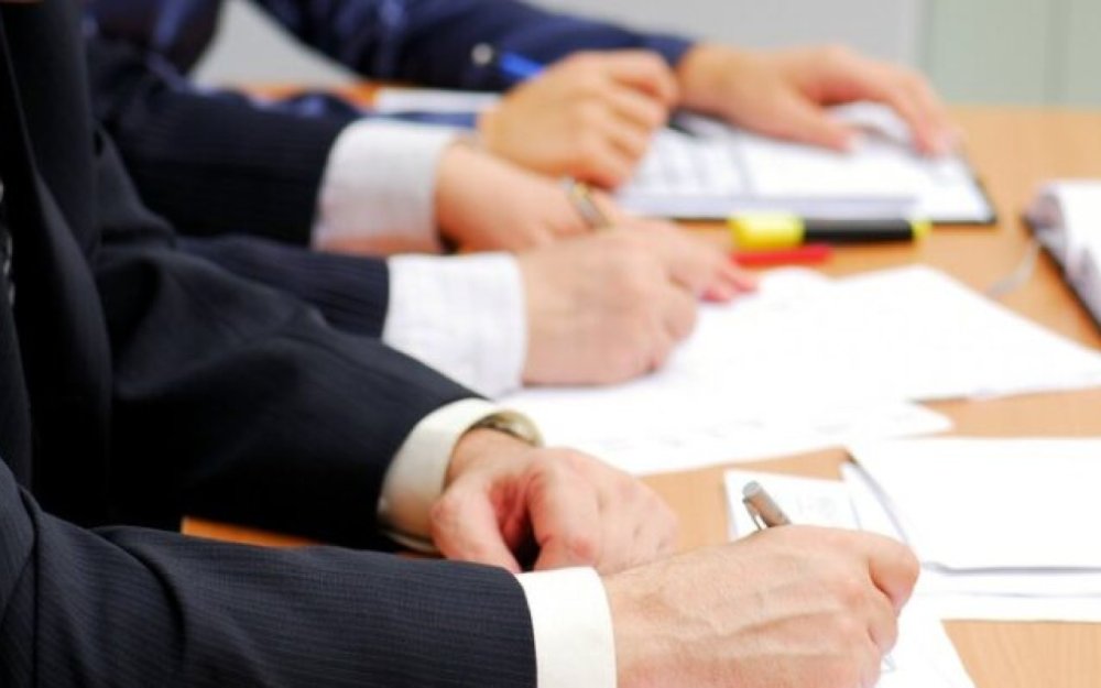 Dovlet qulluguna qebul ucun musabiqenin musahibe merhelesi elan edildi