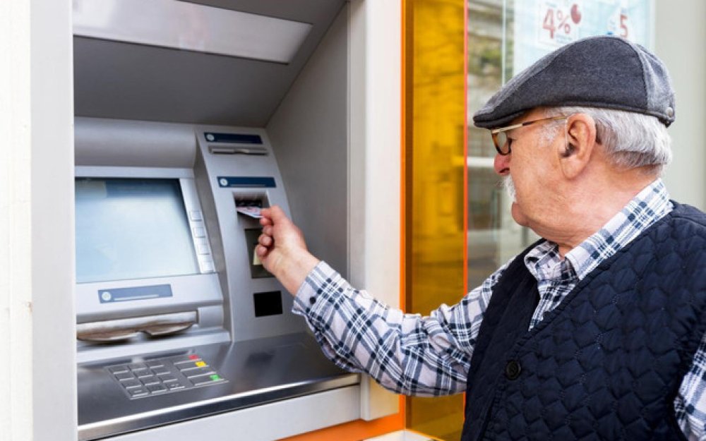 Dekabrda ayliq sosial muavinet ve teqaud alanlarin sayi&nbsp;aciqlandi