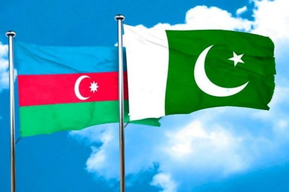 Azerbaycan ve Pakistan HDQ-leri arasinda emekdasliq guclendirilecek