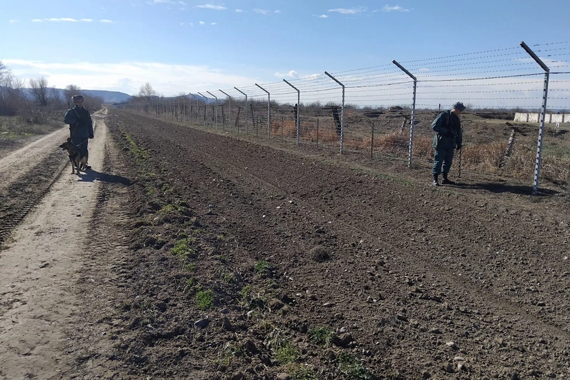 Axtarisda olan 302 nefer serhedde saxlanildi